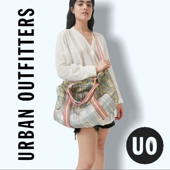 New with Tag UO Urban Outfitters Mesh Duffle Bag - Picture 1 of 4